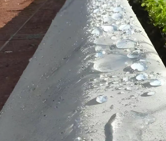 凌海硅烷浸渍涂料在混凝土保护中的应用